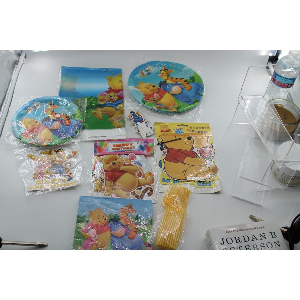 Winnie the Pooh 81 pcs Birthday Party Supplies Bundle Serves 10 Persons - Picture 2 of 3